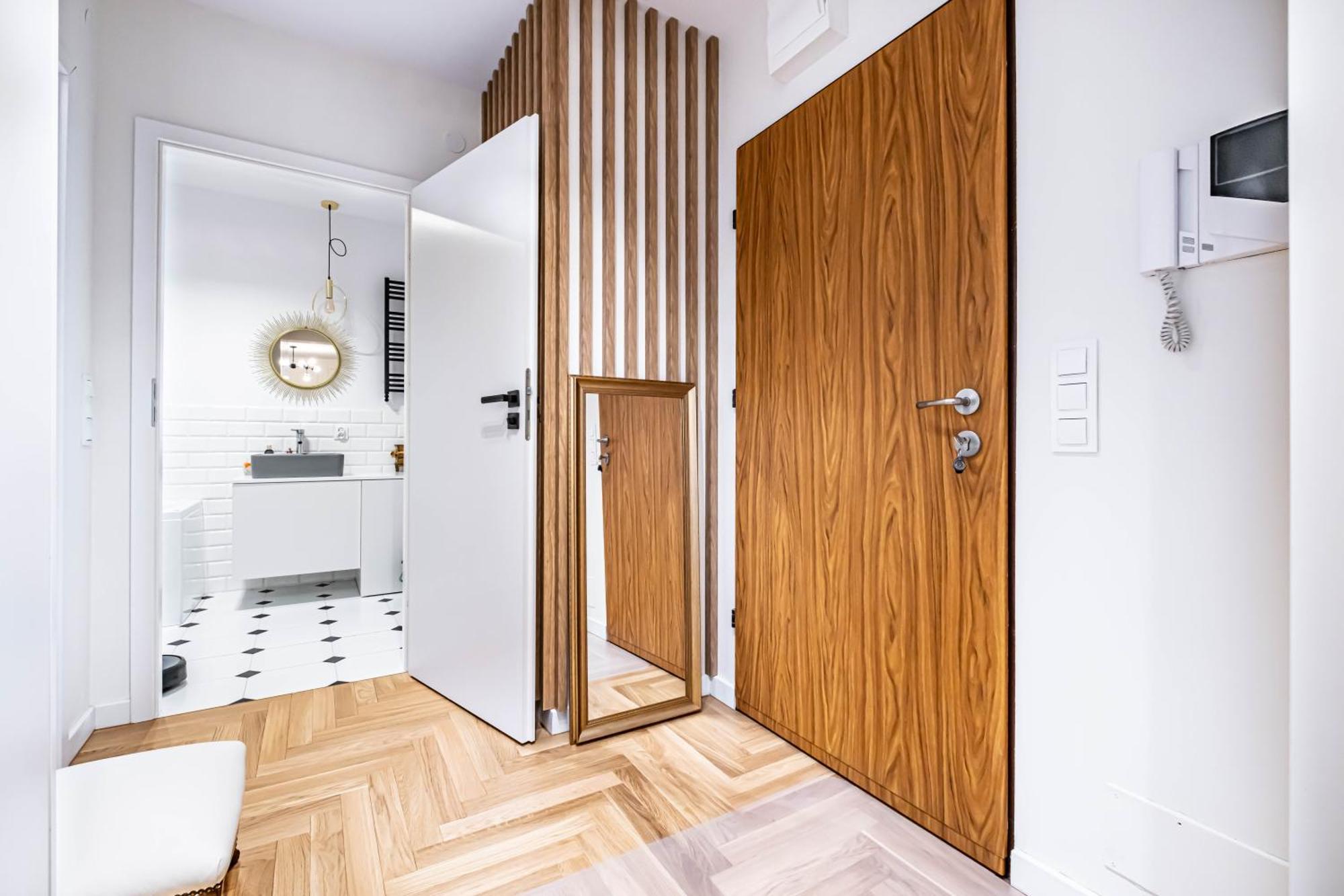 Luksusowy Apartament Blisko Centrum, Parking W Garazu Podziemnym Varşova Dış mekan fotoğraf