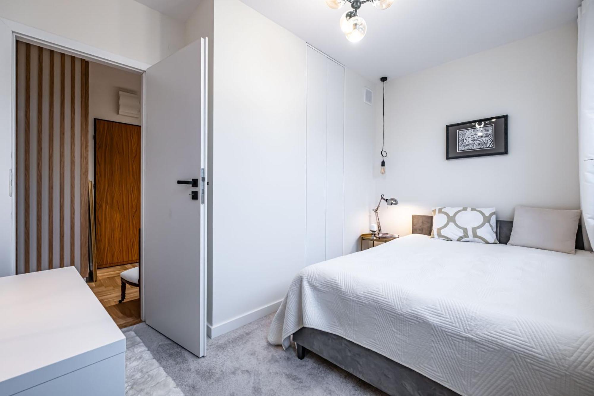 Luksusowy Apartament Blisko Centrum, Parking W Garazu Podziemnym Varşova Dış mekan fotoğraf